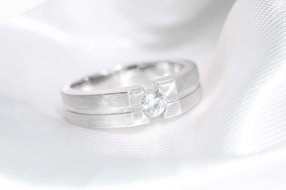 M69 - Natural Diamond 0.25 CT GIA - หน้ากว้าง 5.5 mm.