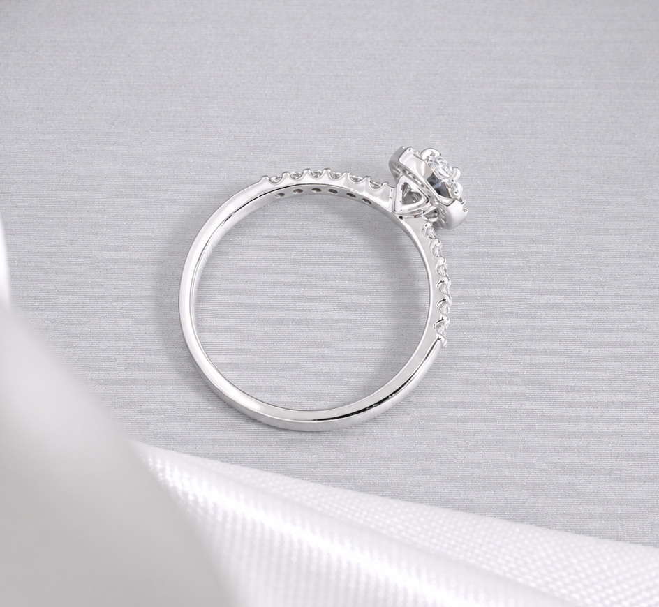 W119 - Minimal Oval Diamond Women Ring