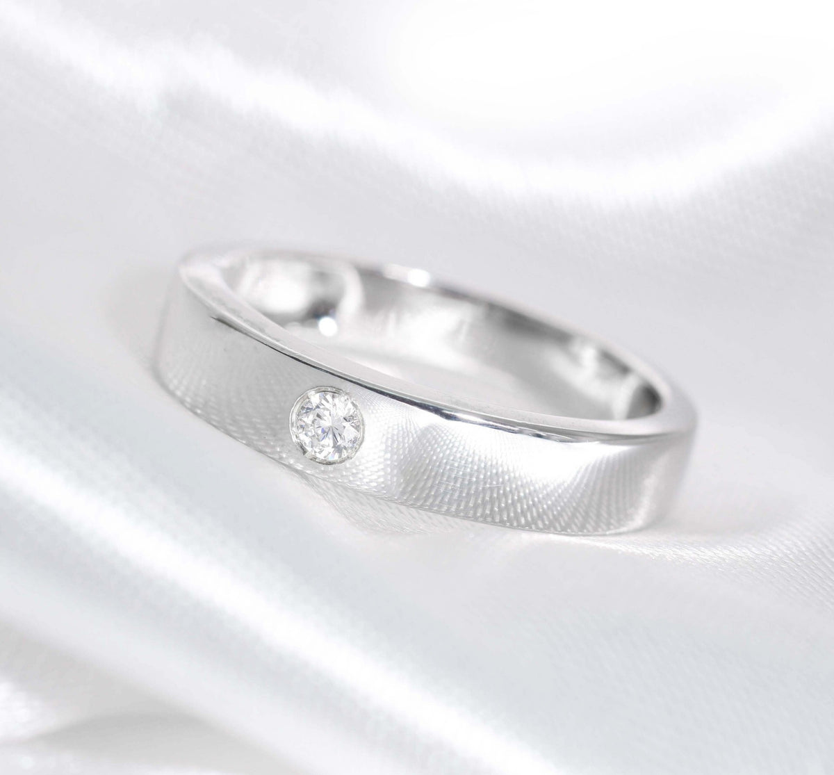 M55 -  Man Diamond Ring - หน้ากว้าง 4.3 mm.