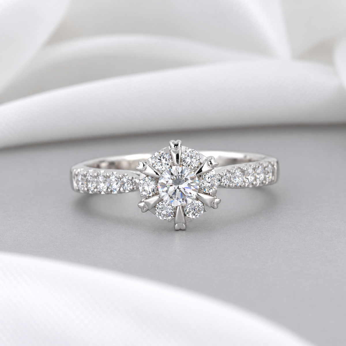 ์NW28 - 0.20 CT GIA Natural Diamond with Side Stone