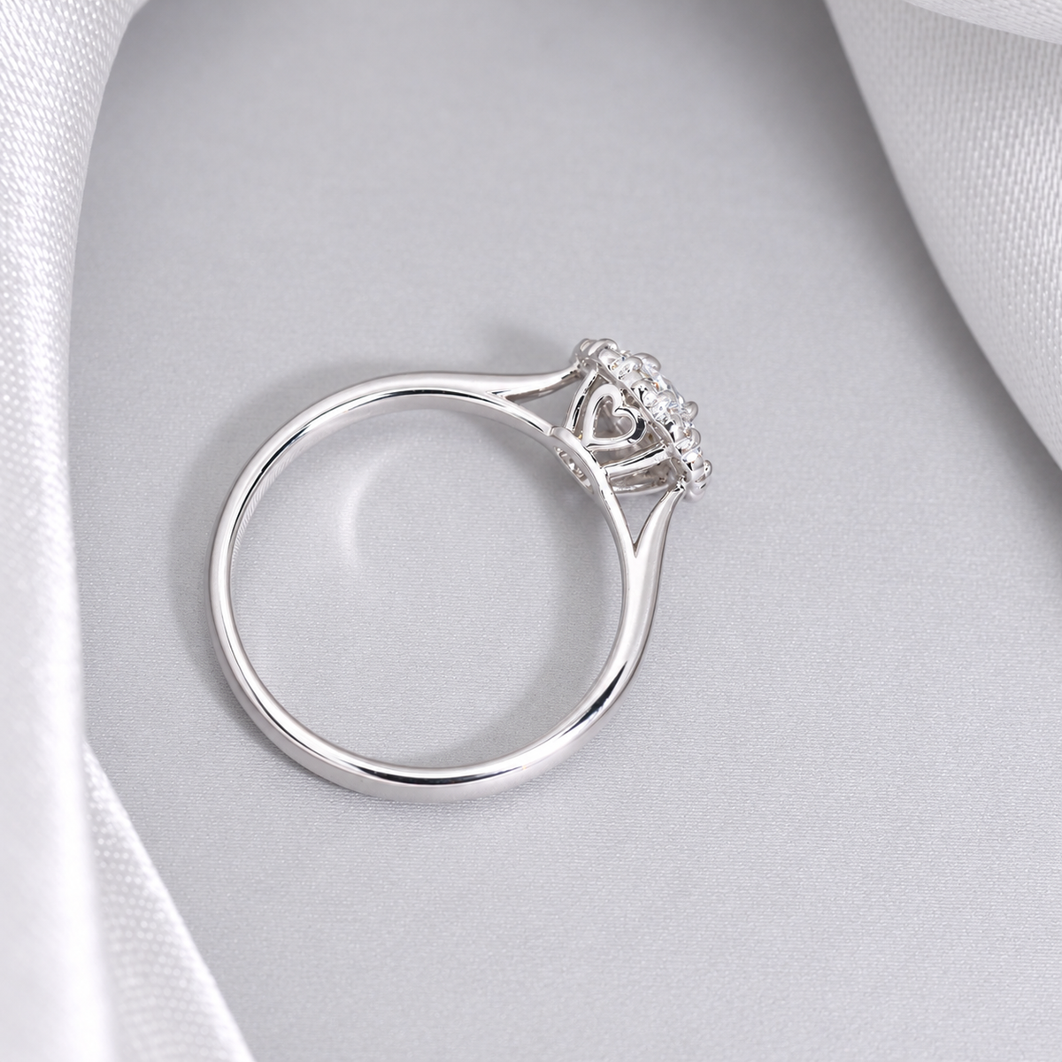 W125 - 0.30 CT GIA Natural Diamond