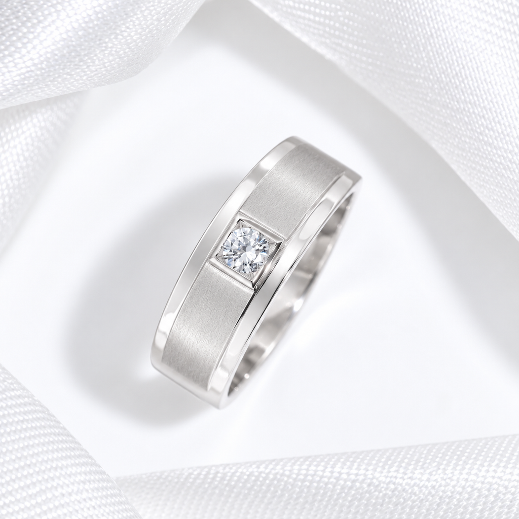 M121 - 0.18 CT GIA Natural Diamond - หน้ากว้าง 7.5 mm.