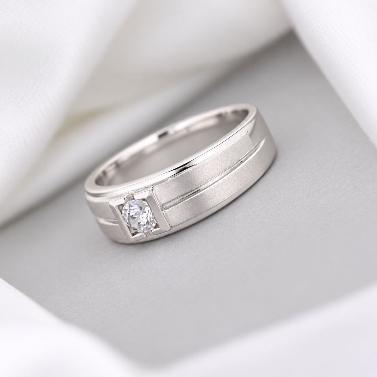 M118 - 0.30 CT GIA Natural Diamond - หน้ากว้าง 7 mm.