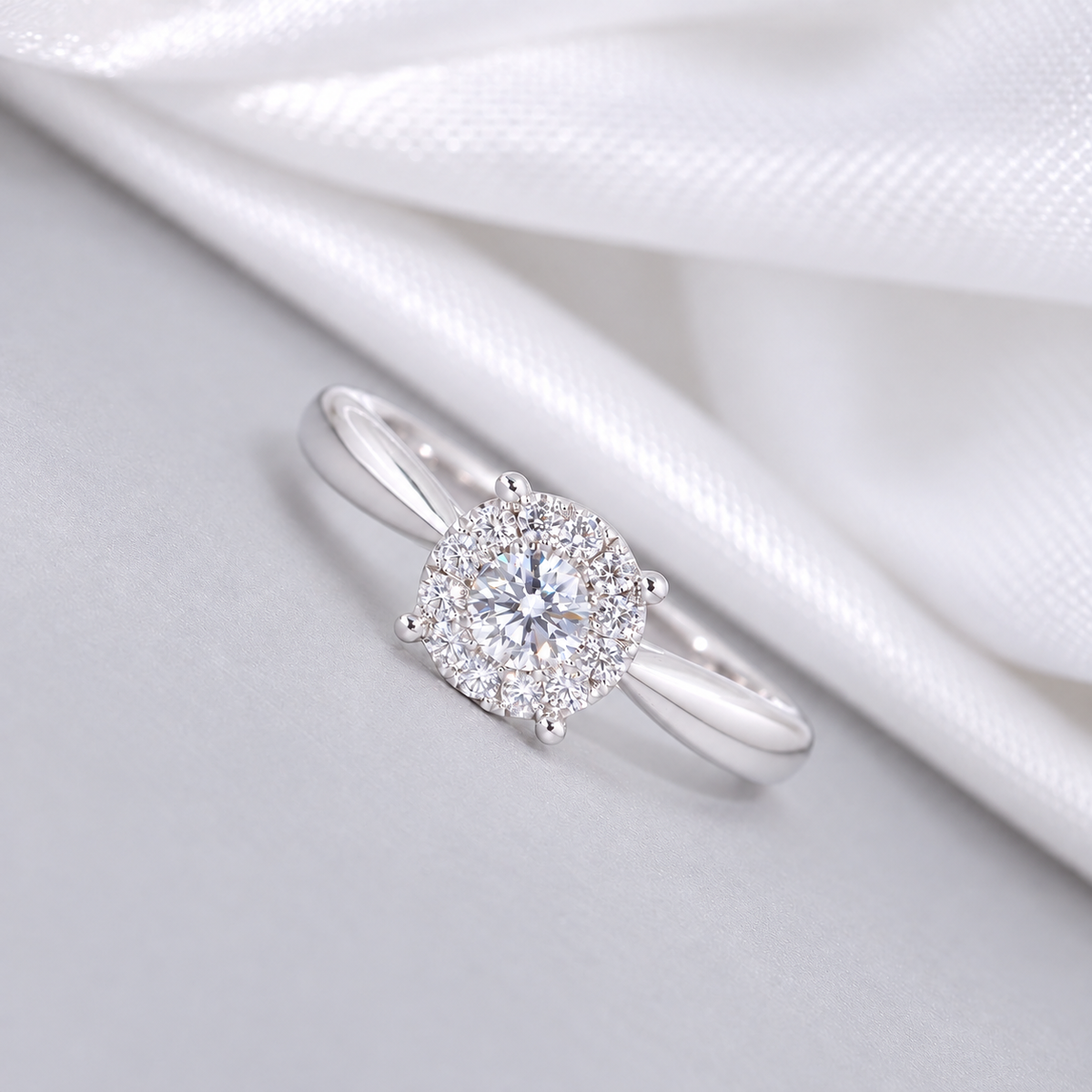W124 - 0.20 CT GIA Natural Diamond