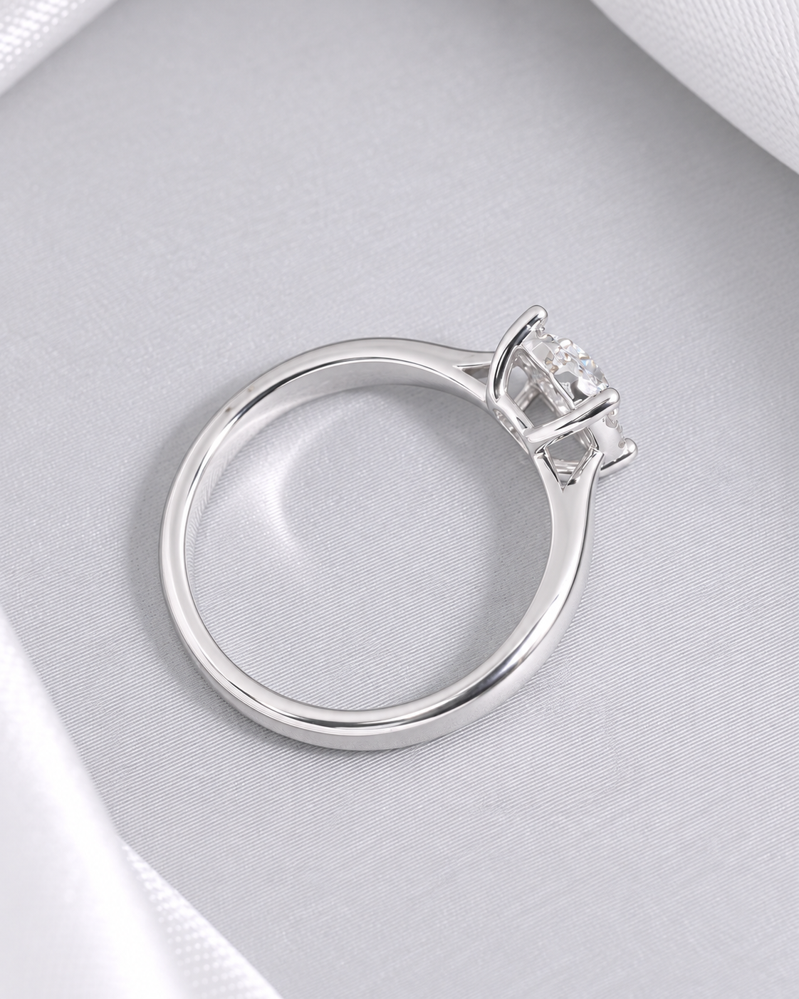 W124 - 0.20 CT GIA Natural Diamond