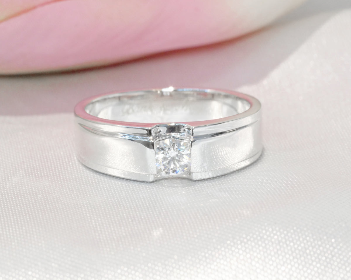 M97 - Natural Diamond 0.30 CT GIA - หน้ากว้าง 6.5 mm.