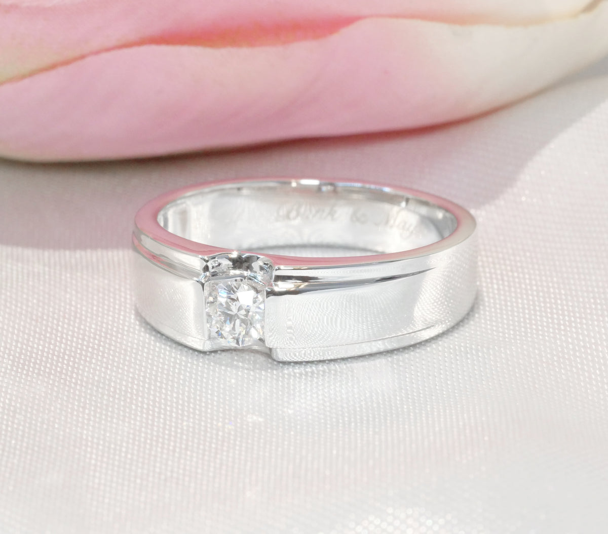 M97 - Natural Diamond 0.30 CT GIA - หน้ากว้าง 6.5 mm.