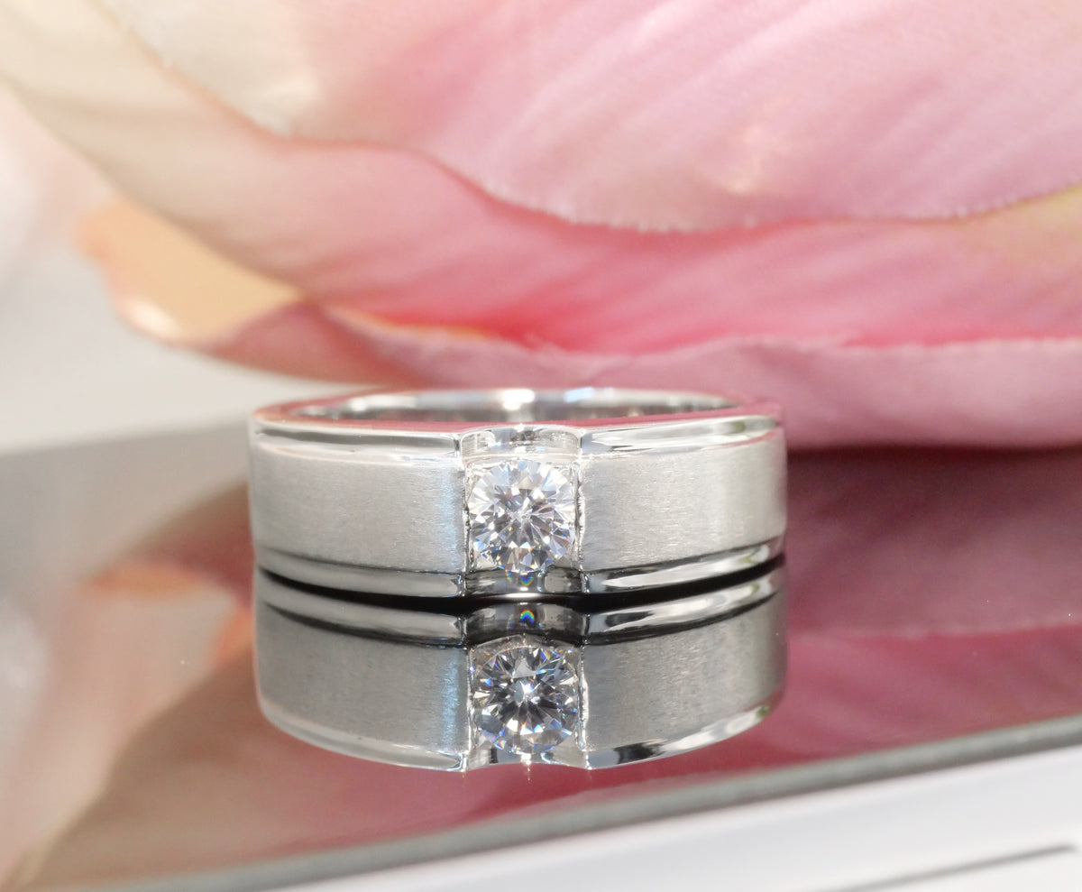 M97 - Natural Diamond 0.30 CT GIA - หน้ากว้าง 6.5 mm.