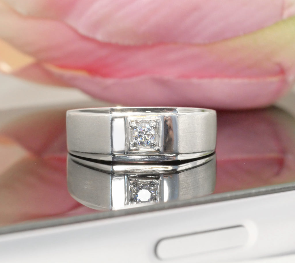 M92 - Natural Diamond 0.10 CT Natural Man Ring - หน้ากว้าง 7.5 mm.