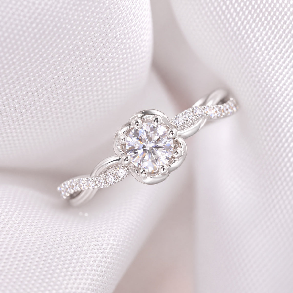 W113 - 0.30 CT GIA Natural Diamond Ring