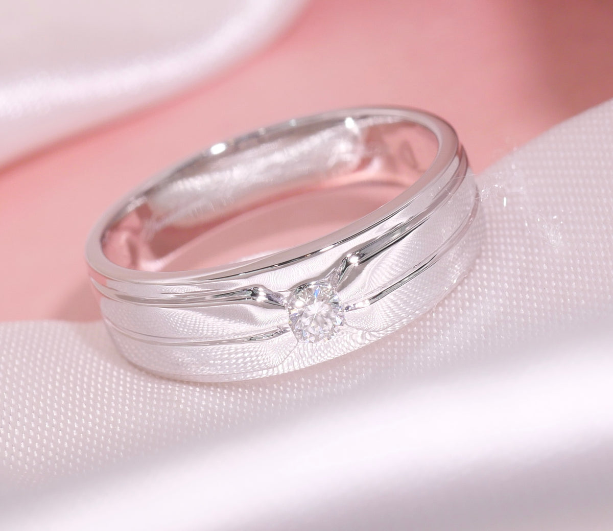 New Design - Man Diamond Ring - หน้ากว้าง 5 mm.