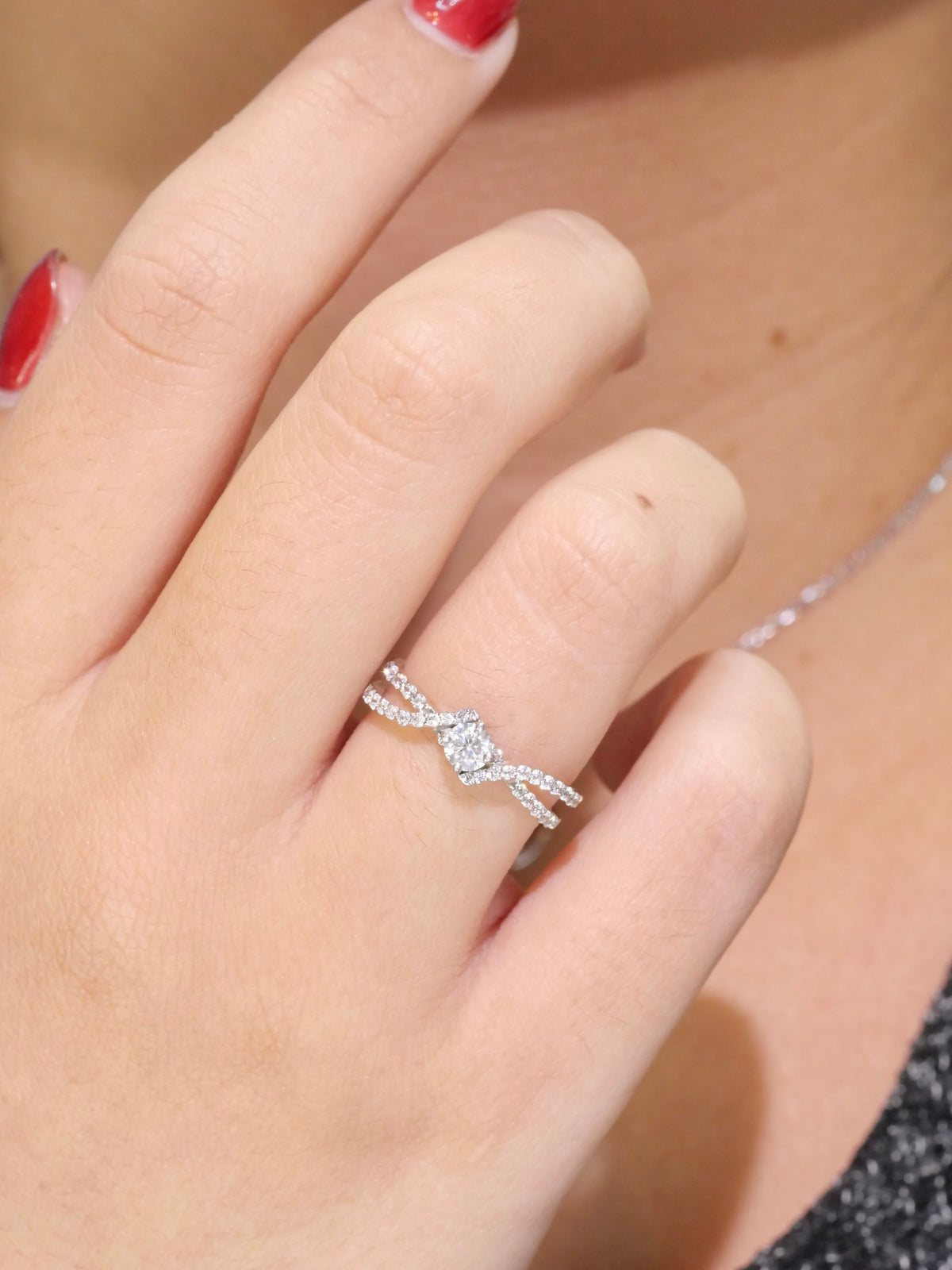 W13 - 0.20 CT GIA Natural Diamond Ring