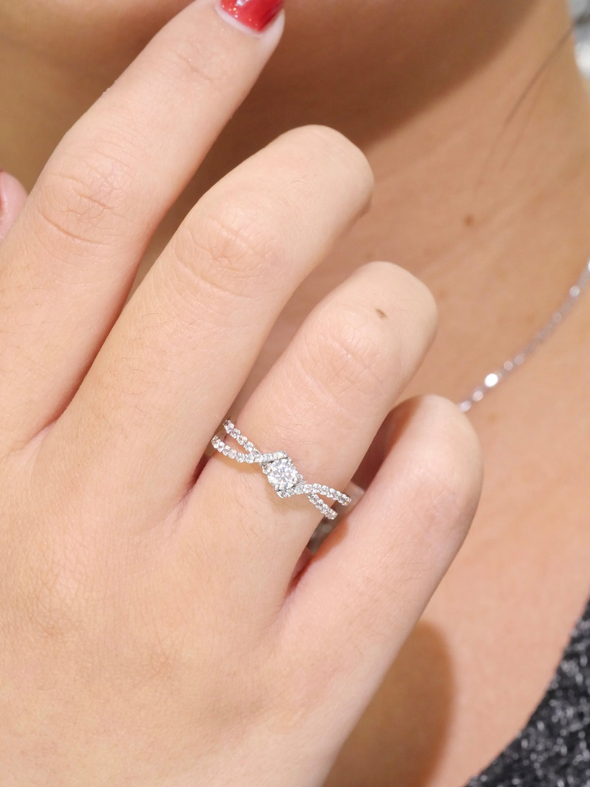 W13 - 0.20 CT GIA Natural Diamond Ring